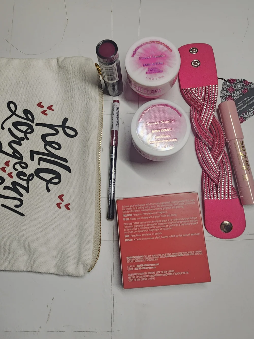 8 Pc Beauty Bundle NWT **#19